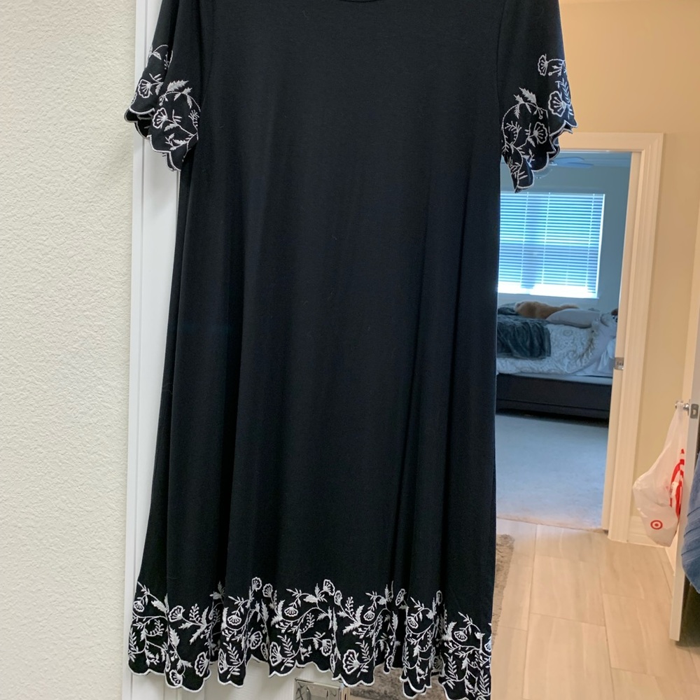 Loft Lace Sleeve detail Swing Dress - New with tag